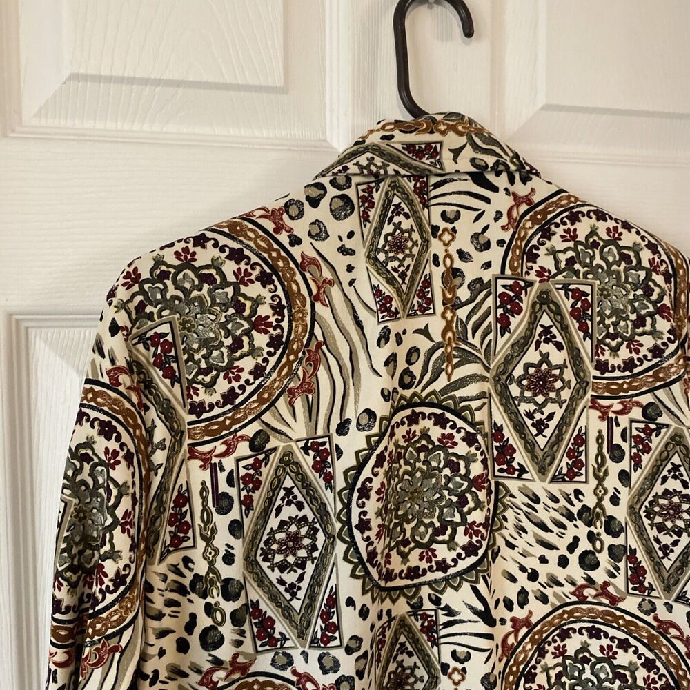 G.W. Of Graff Jacket Women’s Size M Medium Quilted Light Zip Up Floral Pockets - Picture 10 of 15